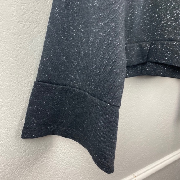 NWT BB Dakota Little Bit Extra Hooded Sweatshirt - Picture 4 of 7